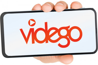 vidego-logo-on-smartphone